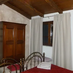 Alloggio per agriturismo Fattoria Sos Astores Italia